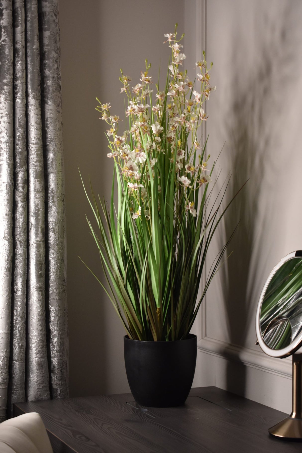 Dancing Orchid Grass
